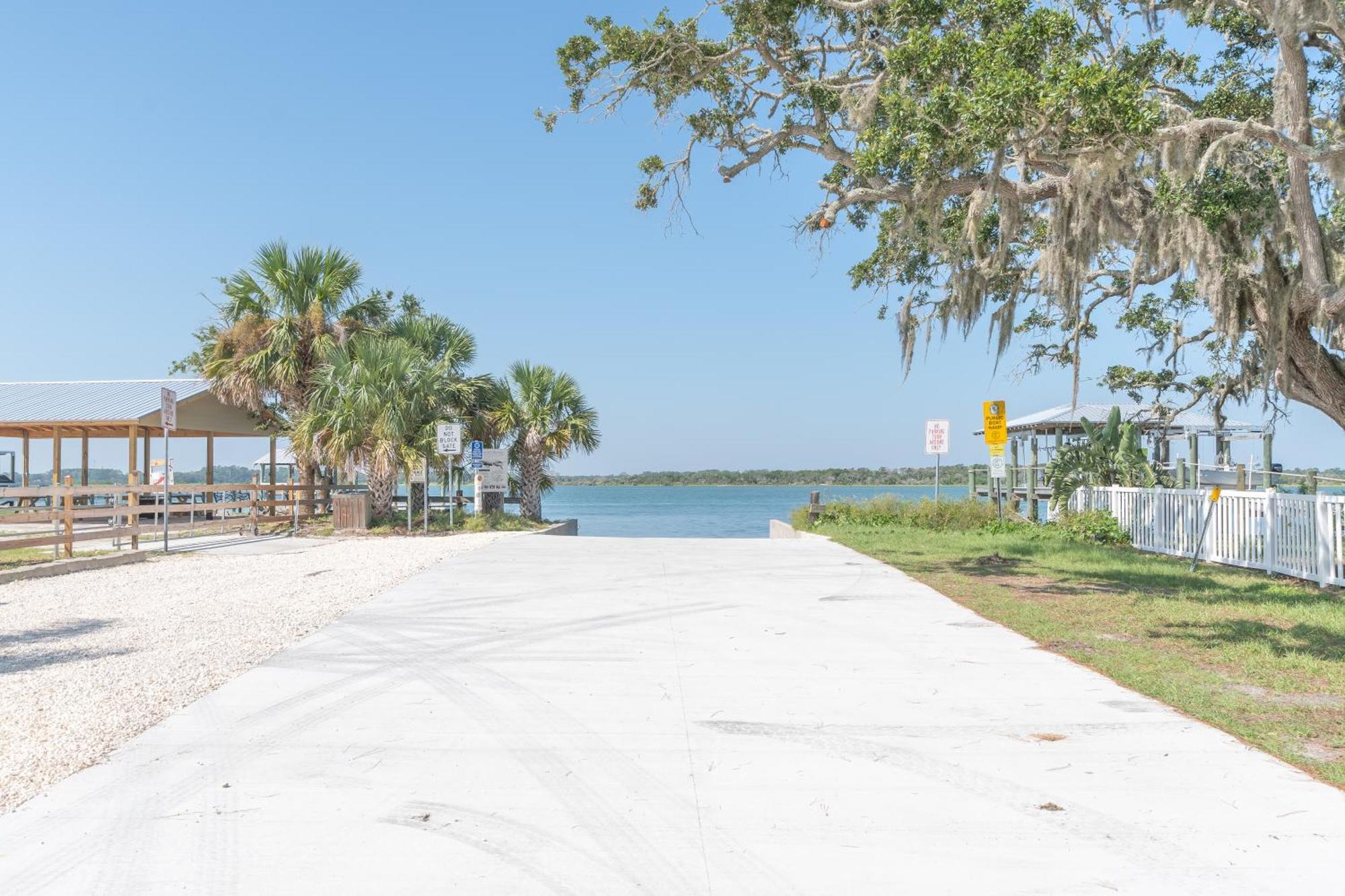The Salty Anchor-Walk To Beach-Boat Ramp-Dogs Ok St. Augustine Exterior photo